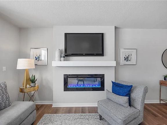 3rd image of 354 Juniper Dr