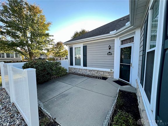 3rd image of 4780 Cobblestone Dr