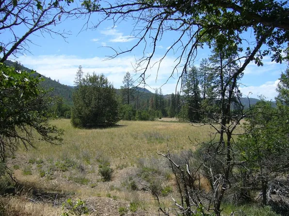 4 Acres End Of Sturgis Rd, Yreka, CA 96097