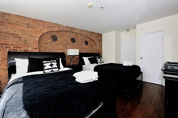 Rented by Eisenberg Exclusives | media 51