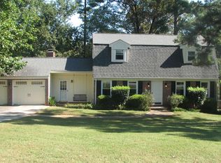 5685 Four Winds Dr, Lilburn, GA