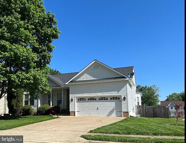 1st image of 6 Pin Oak Ct