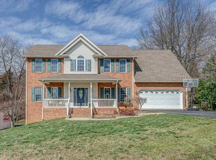 433 Tinker Mountain Dr, Daleville, VA 24083