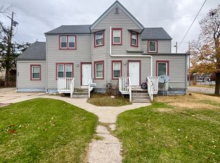 504 W Lapeer St APT D, Lansing, MI 48933