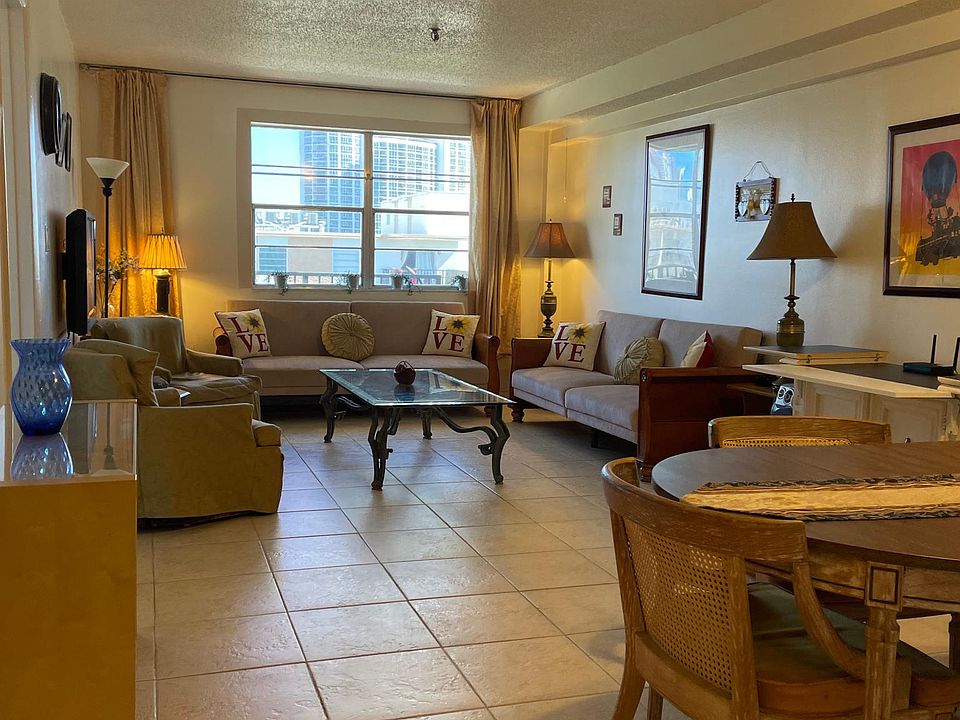 1st image of 250 181st Dr APT 404