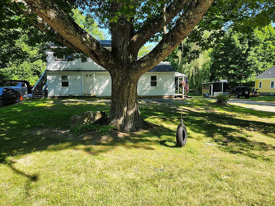 1st image of 21 Waumbeck Rd