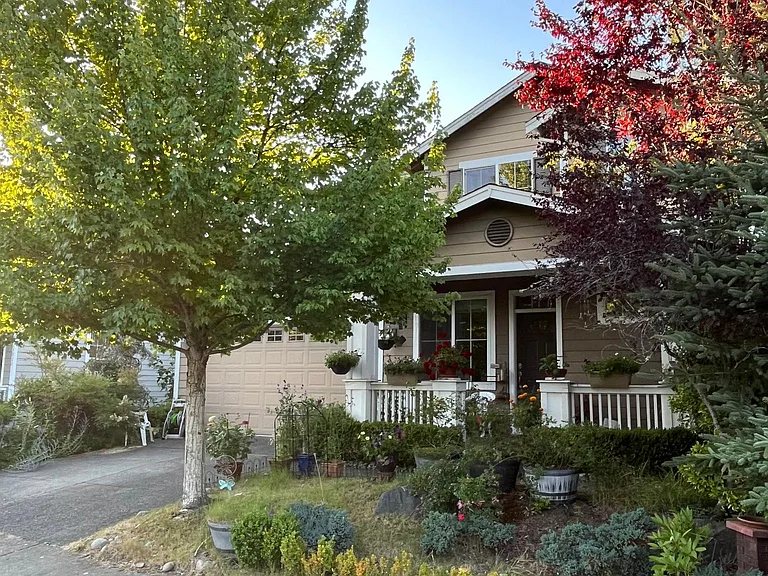 24024 SE 23rd St — Photo 36
