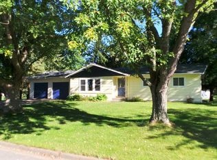 301 W Kennedy Ave, Dorchester, WI 54425