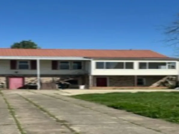3312 Auburn Rd, Huntington, WV 25704