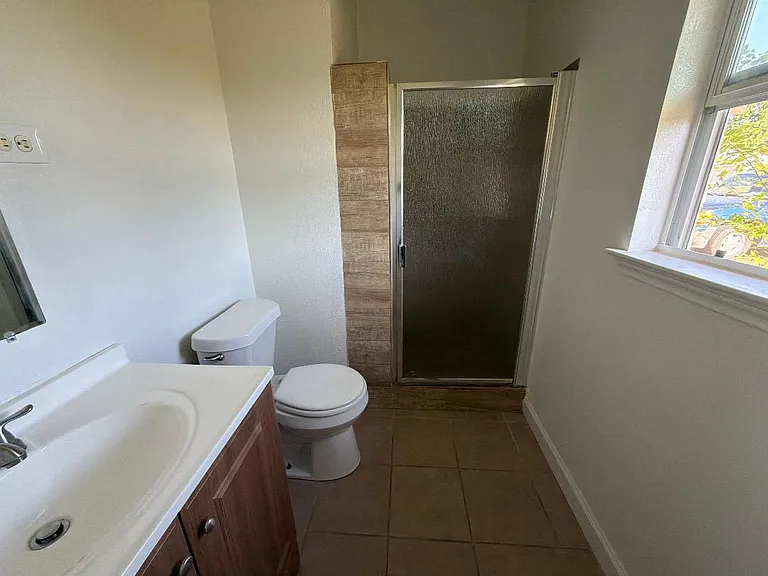 626 Edgedale Dr — Photo 21