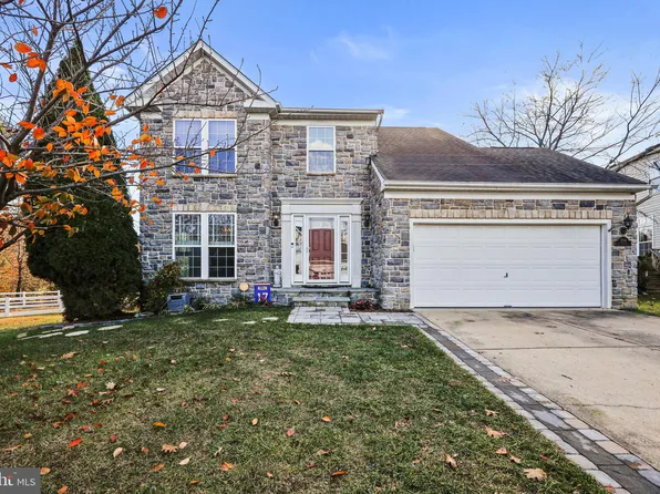 2516 Sand Pine Dr, Odenton, MD 21113