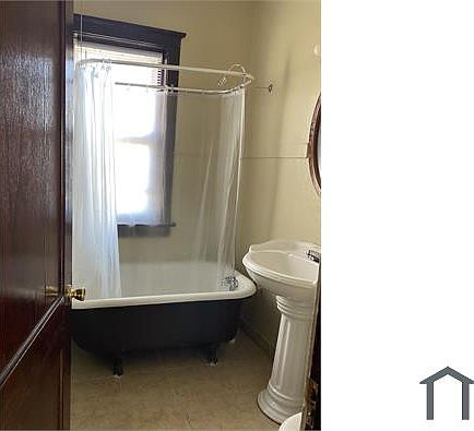 4th image of 953 N Pine Ave #3