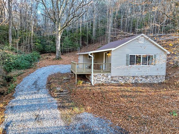 2nd image of 408 Smith Rd