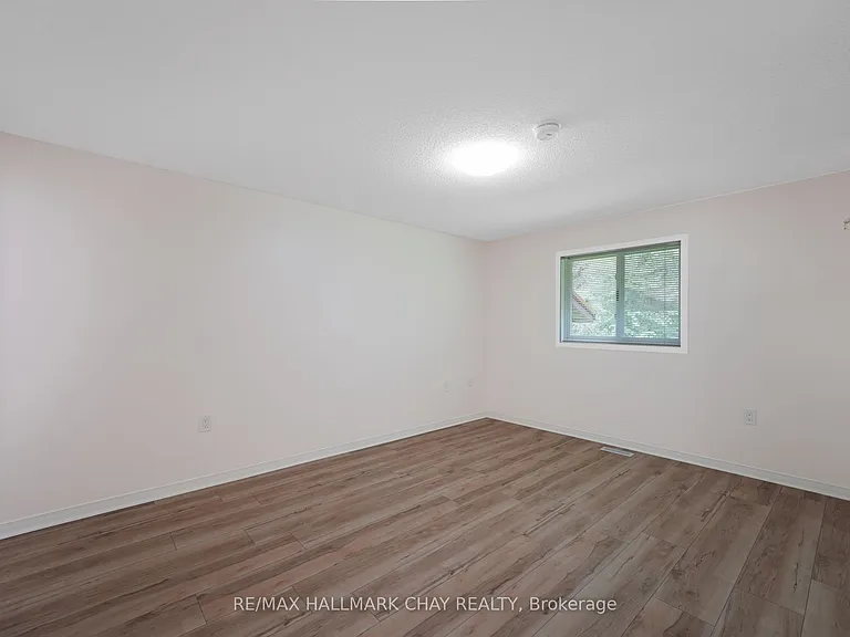 1091 Fox Farm Rd — Photo 10