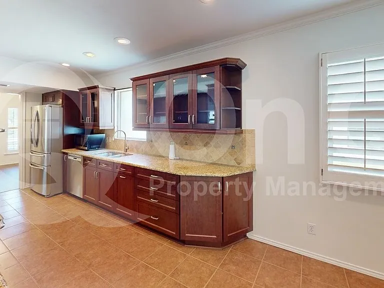 12220 Hightower Pl — Photo 3