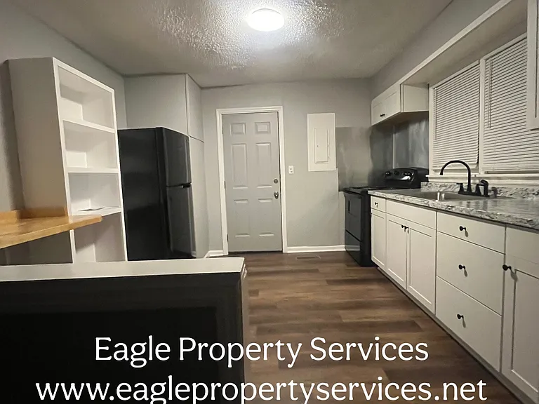 204 Walthall Ave #A — Photo 1