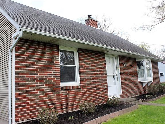 2nd image of 1641 Baxter Ave