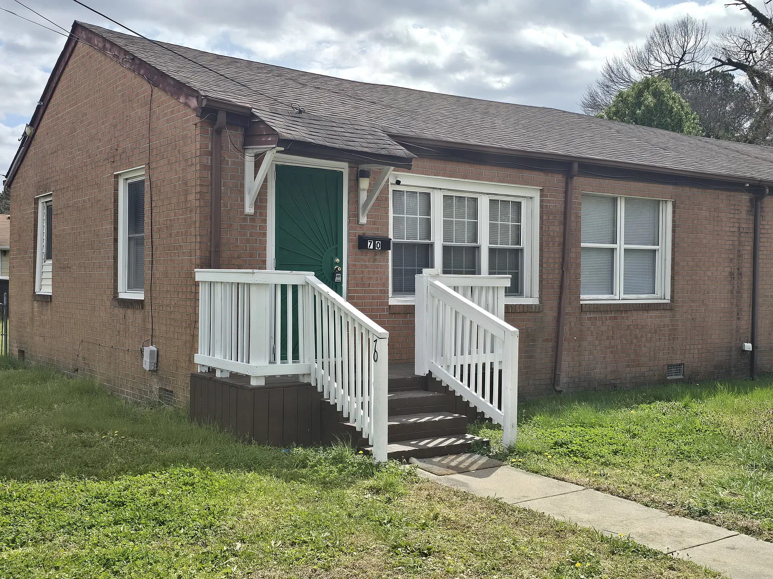 2 bed, 750 sqft, $1,400 — Photo 1