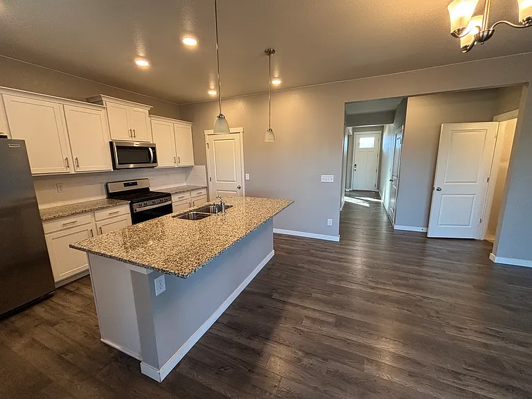 1955 Rose Petal Dr — Photo 15