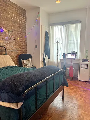 Rented by Bond New York | media 9