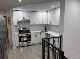 7549 113th St APT 1, Forest Hills, NY 11375