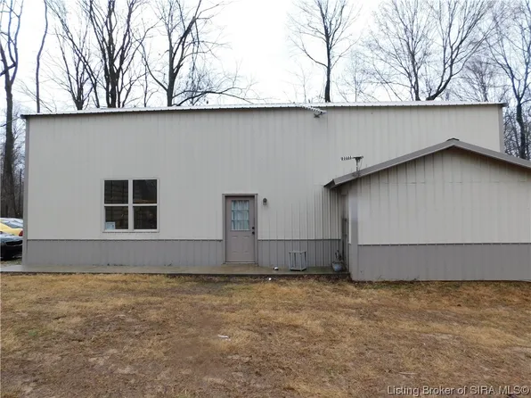 4225 S Fork Court, Salem, IN 47167