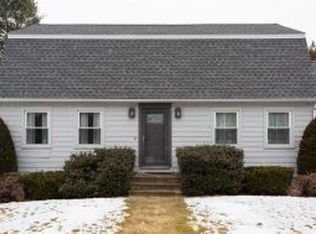 88 Presidential Cir, Hampton, NH 03842