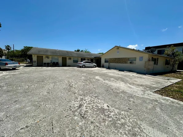 300 20th St APT 5, West Palm Beach, FL 33407