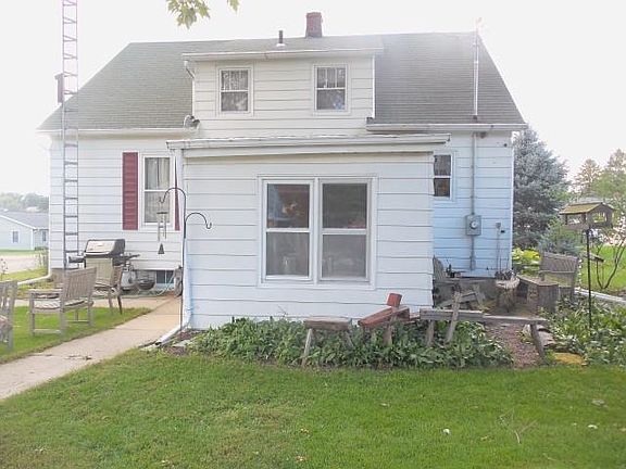 2nd image of 218 N Washington St