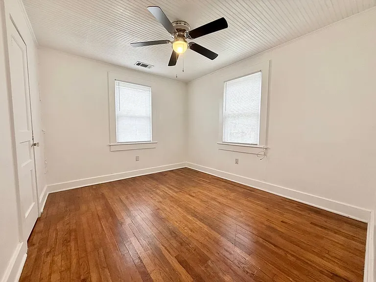 835 Iris St #1/2 — Photo 4