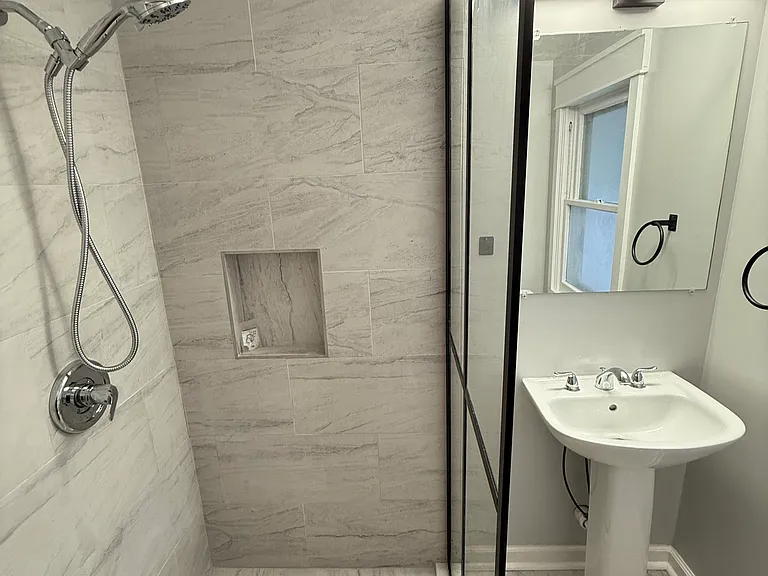 501 W Mosley St #3 — Photo 7