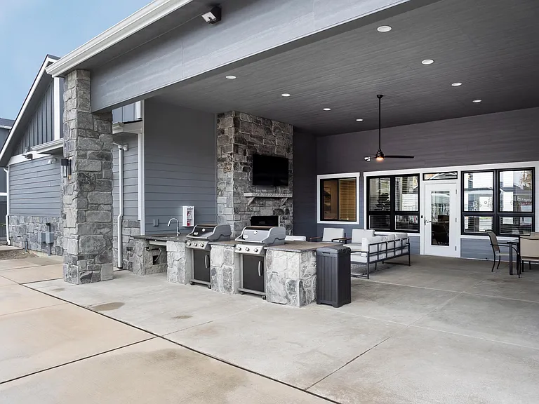 Residence at Corbin Crossing — Photo 79