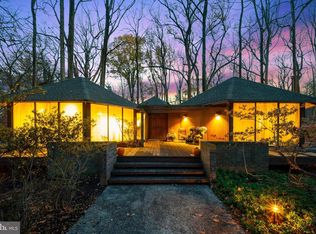 2707 Caves Rd, Owings Mills, MD 21117