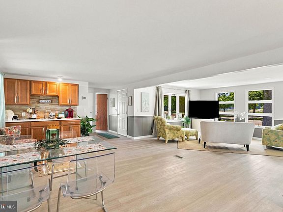 4th image of 34679 Ringbolt Ave #13834