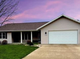 118219 Sunset Ridge Dr, Stratford, WI 54484