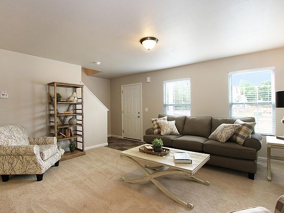 3rd image of 5925 Kiverton Ridge Dr SE