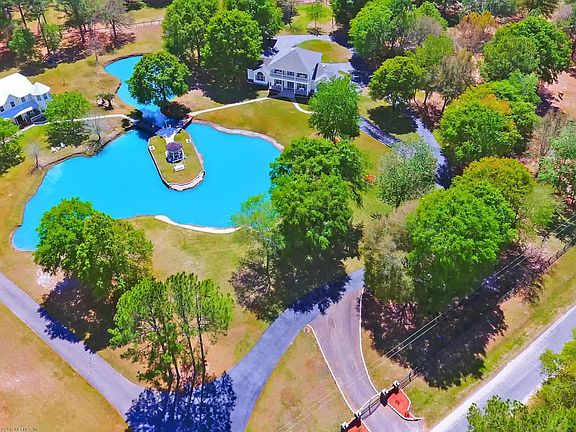 8070 Plantation Rd-40