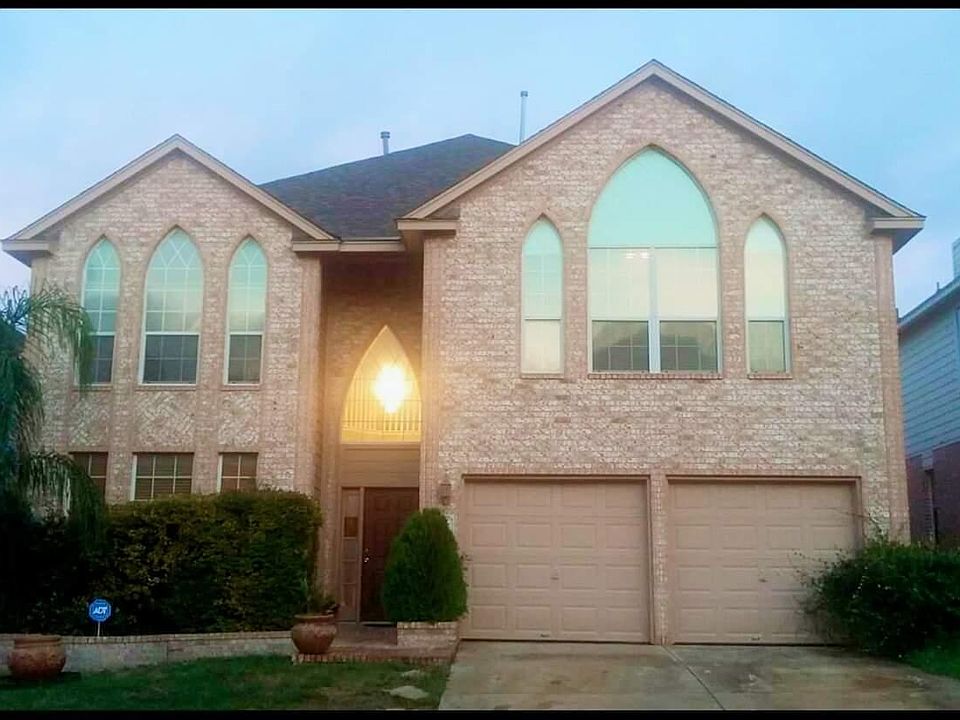 1st image of 26411 Walden Oak
