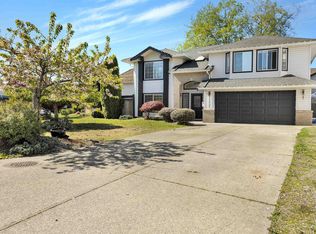 11537 236b St, Maple Ridge, BC V4R2C5