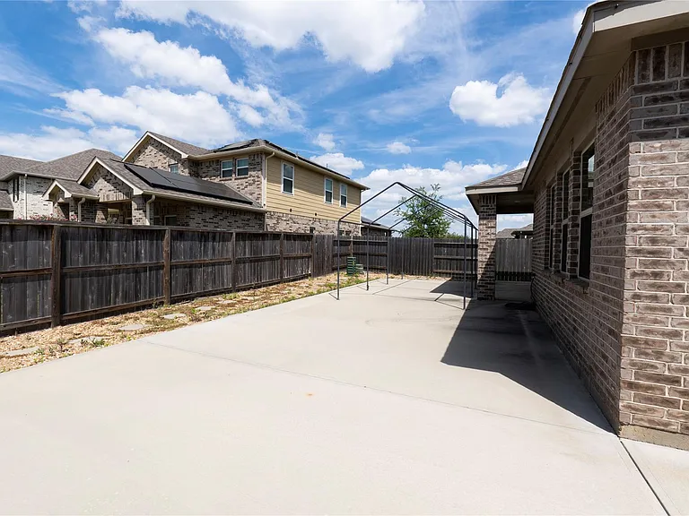 24238 Golden Fallow Dr — Photo 25