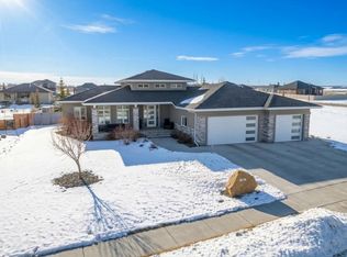 10 Hundred Acre Gate, Strathcona County, AB