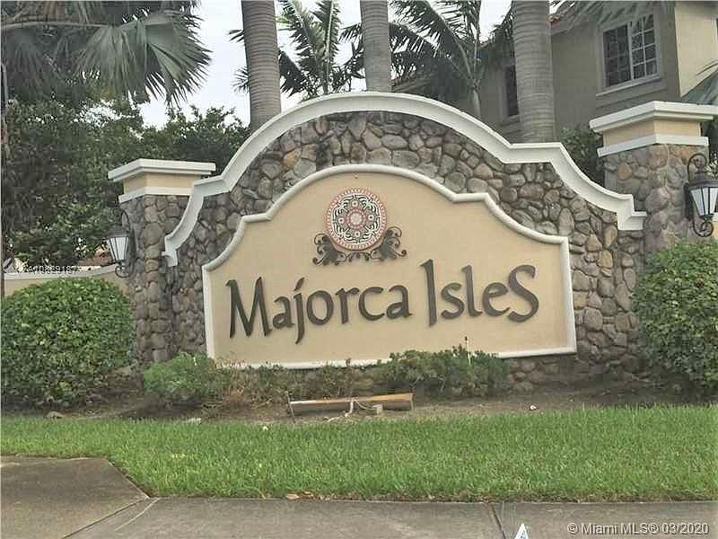 1st image of 20901 NW 14th Pl APT 347