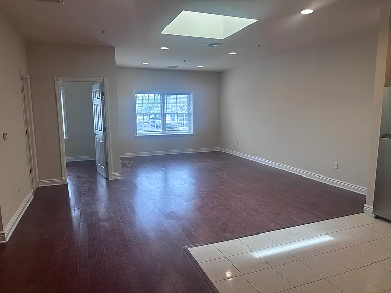 45 Emerson Plz E #2 — Photo 3