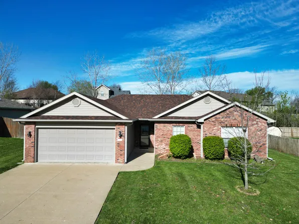 4105 Creve Coeur Dr, Columbia, MO 65202