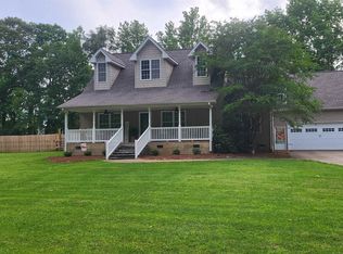 2120 Duncan Reidville Rd, Duncan, SC 29334