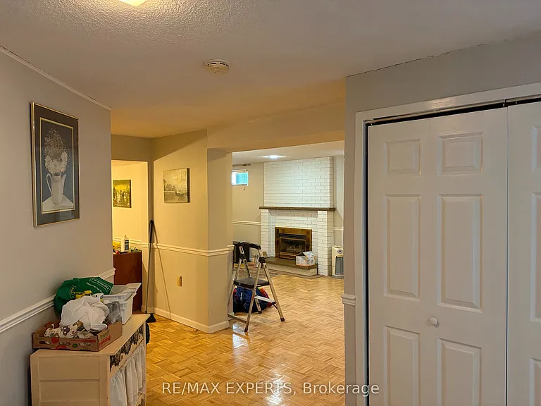 9 Queen Post Dr #BASEMENT — Photo 4