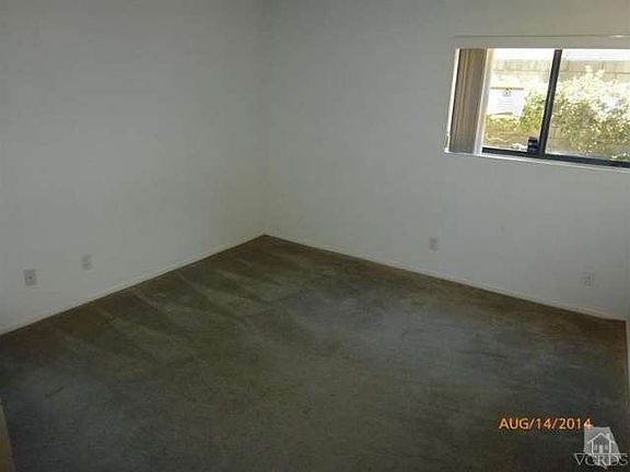 5th image of 723 Seneca St Unit 19