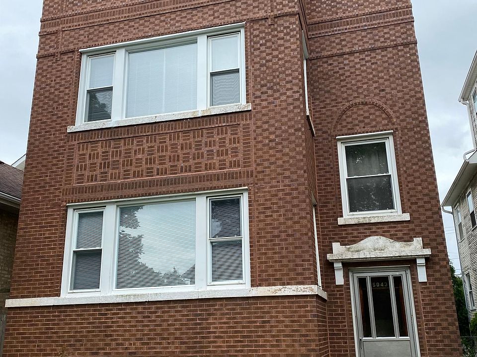 1st image of 5043 W Argyle St #2