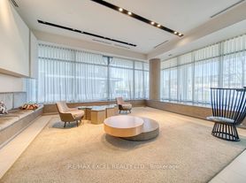 128 Fairview Mall Dr