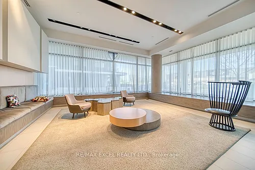 128 Fairview Mall Dr #318 Photo 1